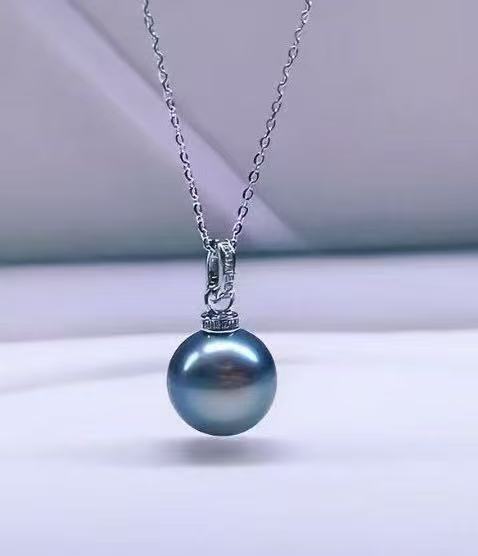 S925 silver necklace with a grey-blue freshwater pearl pendant